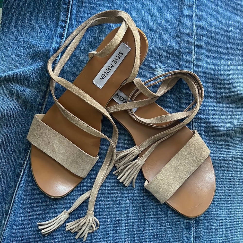 Like new, Steve Madden tan leather wrap sandals, fits like an 8